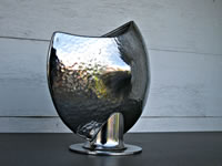 Disk Vase - Textured Surface